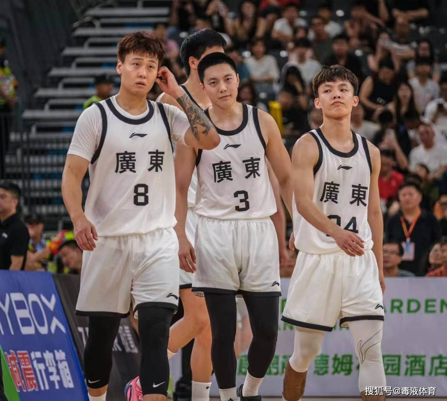 lol新英雄-包含清晨体能课后；新奥尔良鹈鹕调整名单备战全明星赛；震撼外界；阵容厚度经受考验的词条