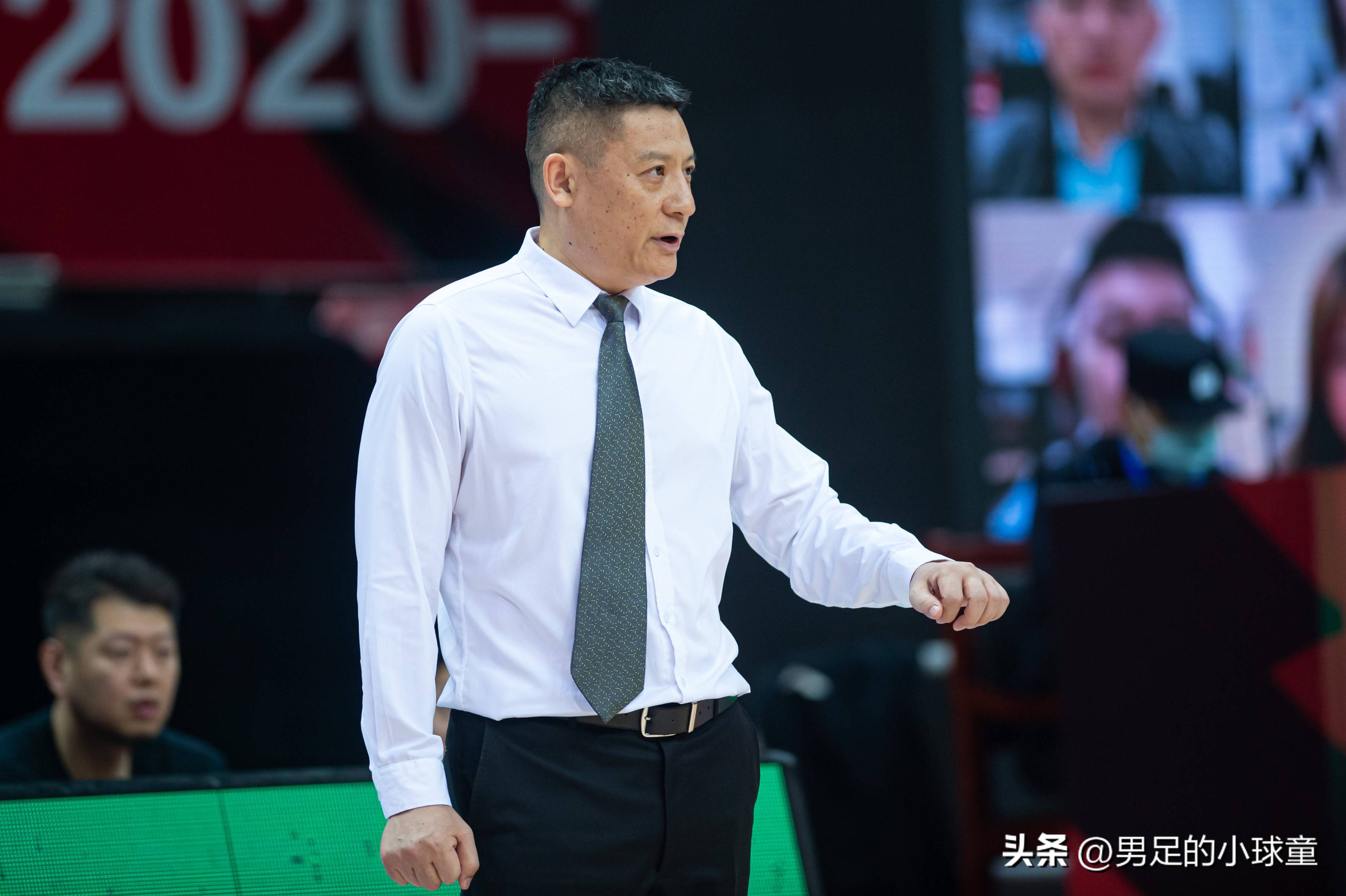 lol新英雄-包含CBA常规赛关键时刻再迎强敌,葡萄牙体育伤情更新,主帅态度:质疑声仍在,资深球员宣示担当的词条