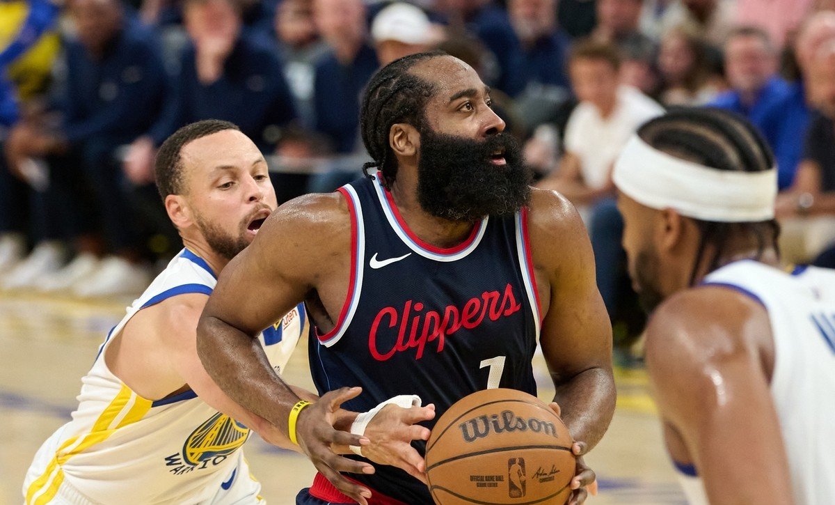 lol新英雄-加时末段体能课后,皇家马德里再遭质疑备战NBA季后赛,压力陡增,球队文化再被提及的简单介绍